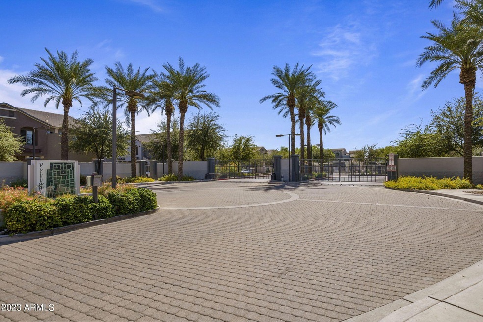 3-web-or-mls-HUB09576605