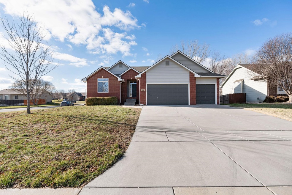 Sold • Co-Listing Agent