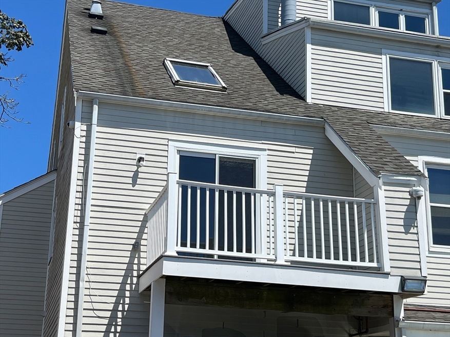 84 Wharf St unit B, Salem, MA 01970 - photo 1