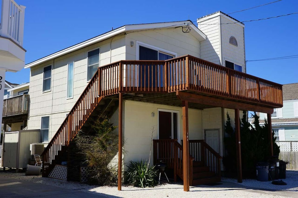 14 27th St E unit A/Front, Avalon, NJ 08202 - photo 1