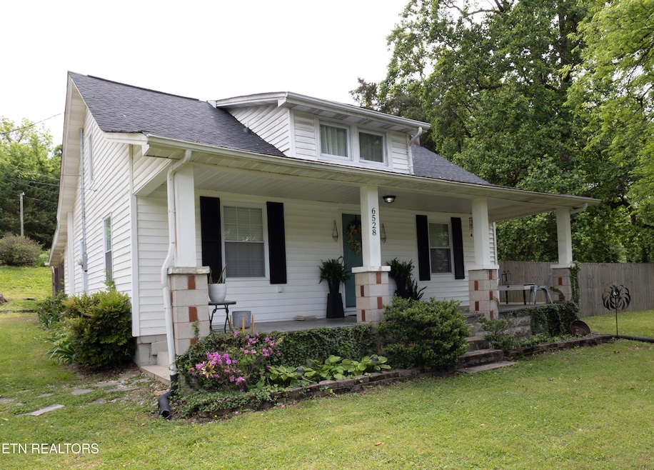 Sold $297,900