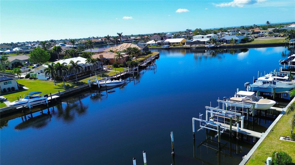 Gorgeous water views!!!