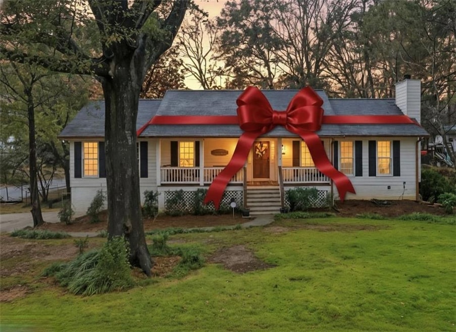 201 Lexington Dr, Woodstock, GA 30188 - photo 1