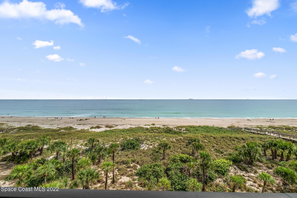 Top Floor Direct Ocean View!