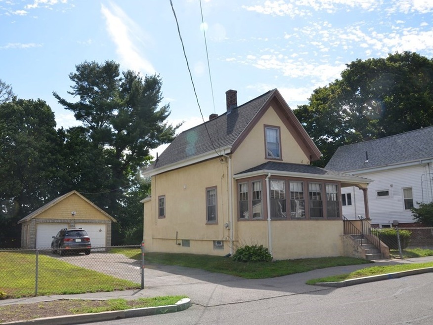 30 Lake St, Wakefield, MA 01880 - photo 1