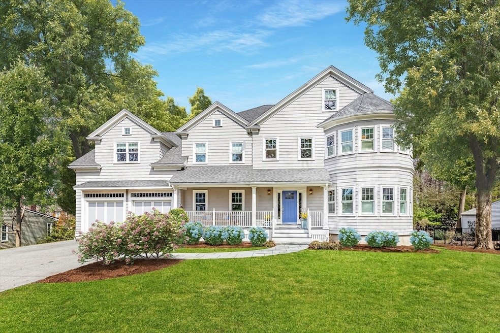 Sold $3,146,000 • Co-Listing Agent