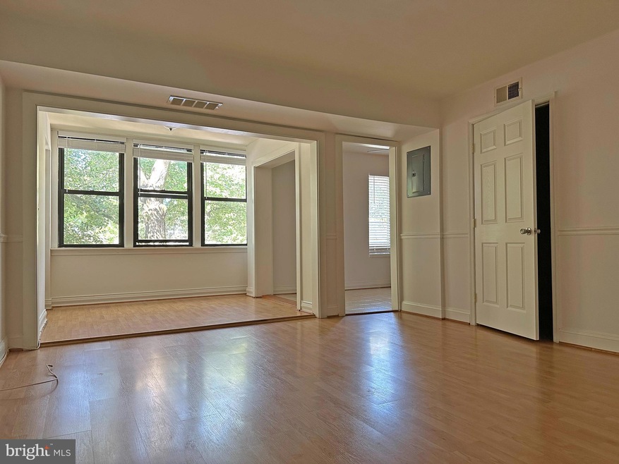 5868 Thunder Hill Rd unit B2, Columbia, MD 21045 - photo 1