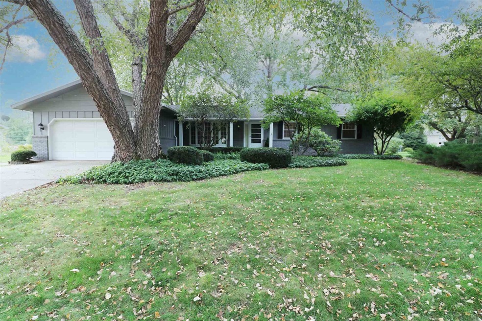 52783 Sporn Dr, South Bend, IN 46635 - photo 1