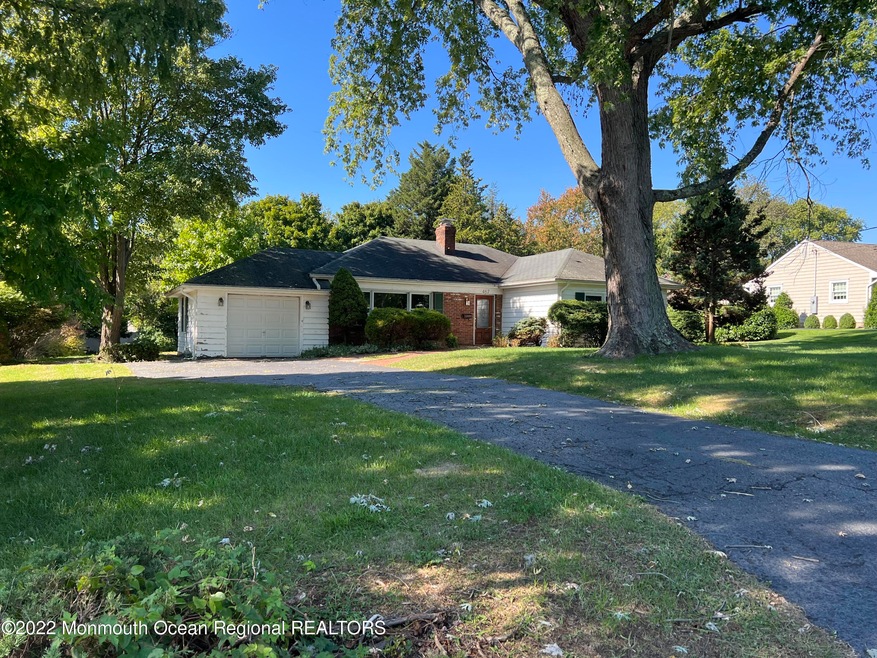 467 Brook Rd, Red Bank, NJ 07701 - photo 1