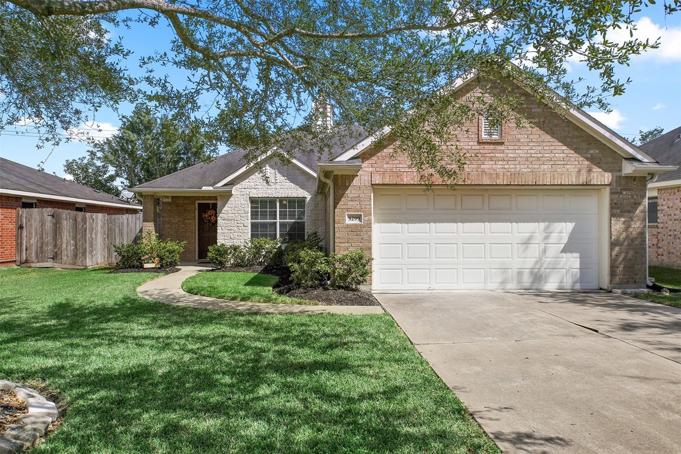 5299 Morgan Oak Dr, Alvin, TX 77511 - photo 1