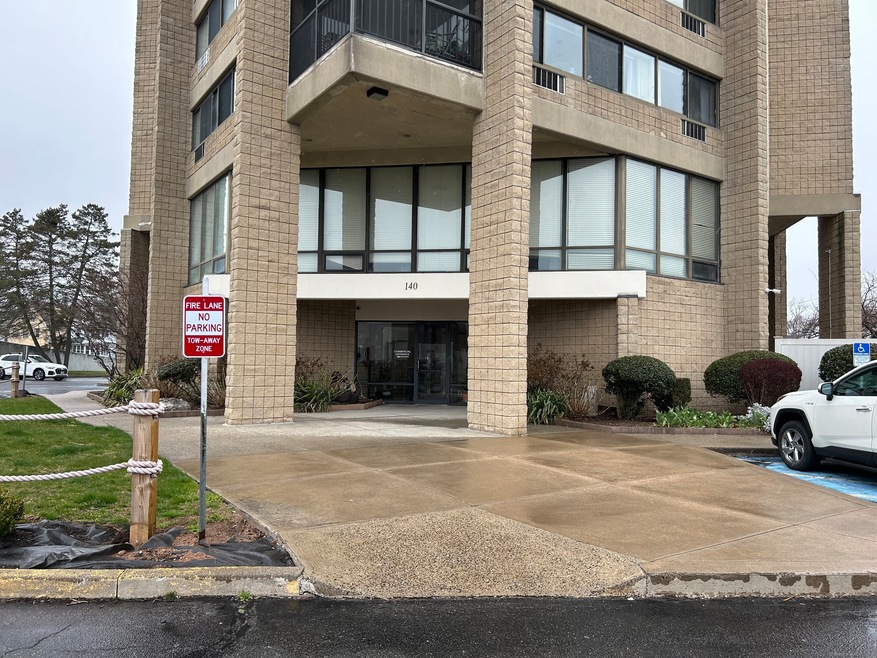 Harborview Condominiums unit 401, West Haven, CT 06516 - photo 1