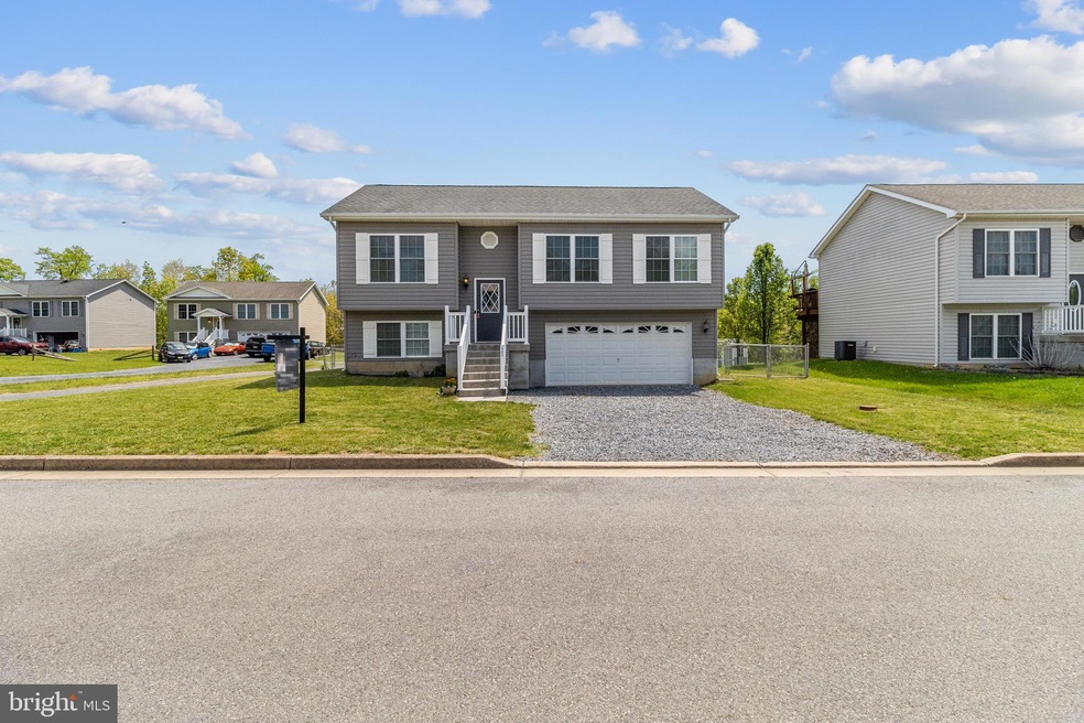 144 Freight Car Cir, Bunker Hill, WV 25413 - photo 1