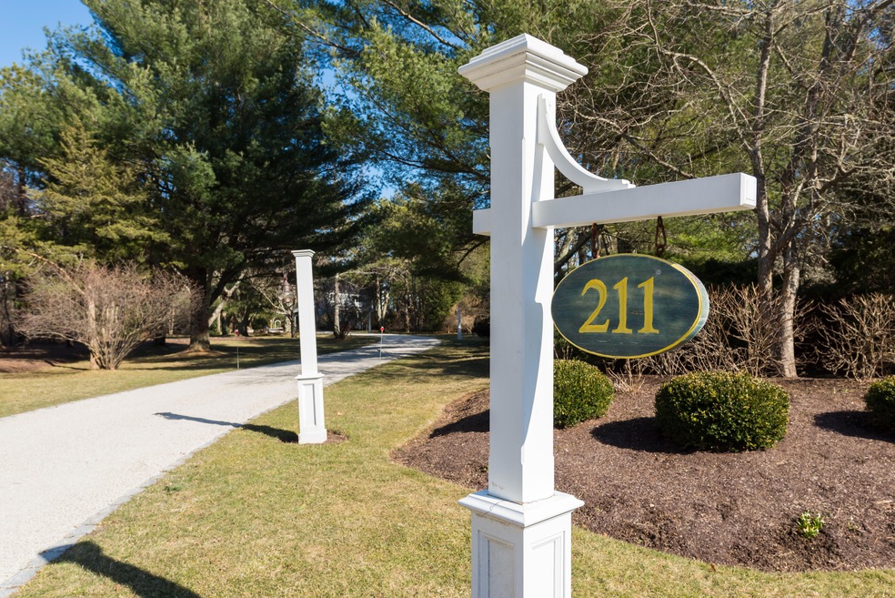 211 Coonamessett Cir, East Falmouth, MA 02536 - photo 1