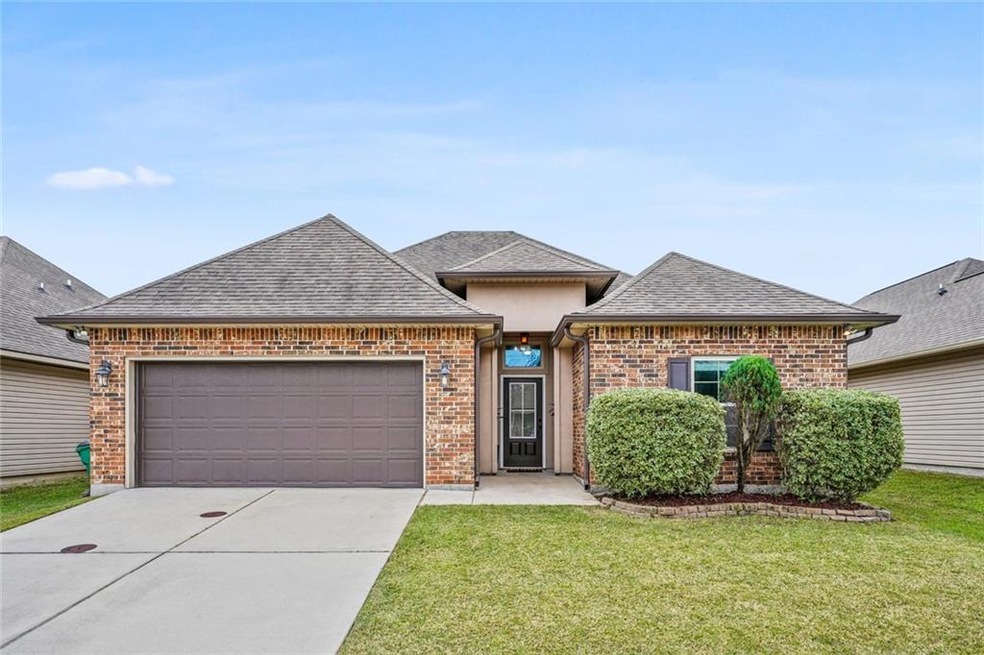 2645 Seagull Dr, Marrero, LA 70072 - photo 1