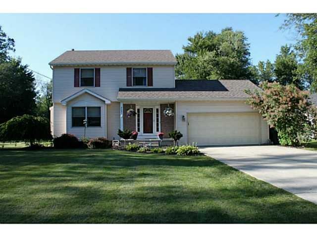 Exterior Front Welcome to 2445 Sylvan Ct