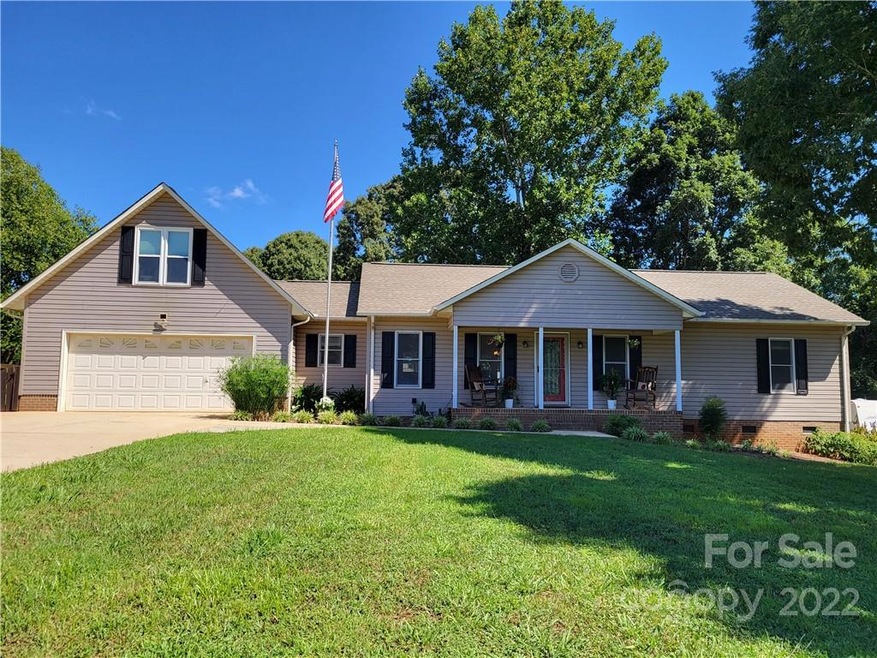 168 Antler Dr, Statesville, NC 28625 - photo 1