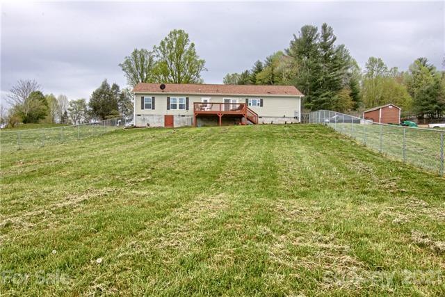 1068 Chestnut Gap Rd, Hendersonville, NC 28792 - photo 1