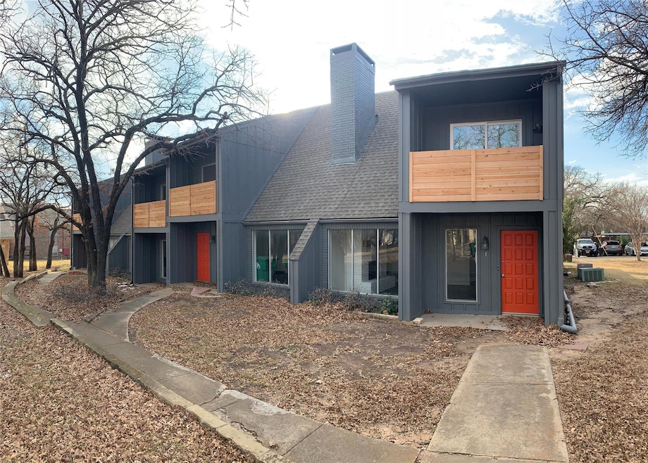 Front of Camden Townhomes
