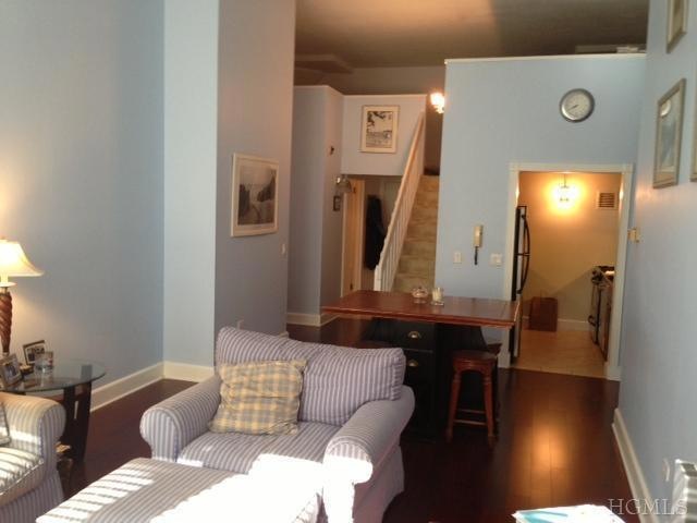 The Landmark unit 121, Port Chester, NY 10573 - photo 1