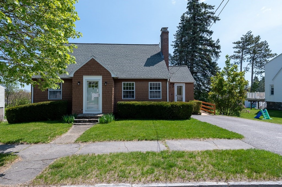 30 Collins St, Worcester, MA 01606 - photo 1