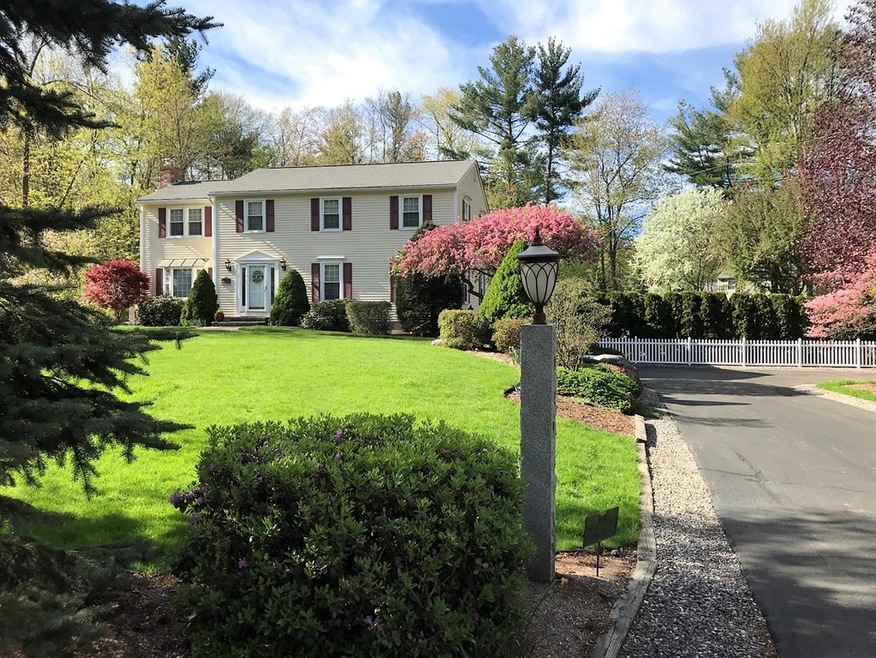 40 Highland Farms Dr, Bedford, NH 03110 - photo 1