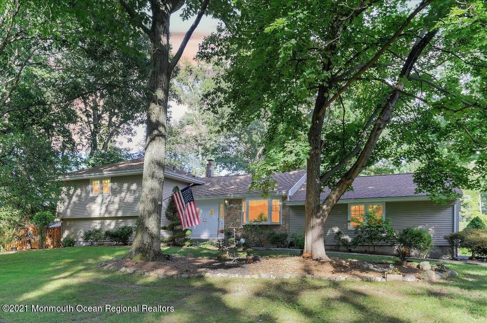 86 Cascade Way, Kinnelon, NJ 07405 - photo 1