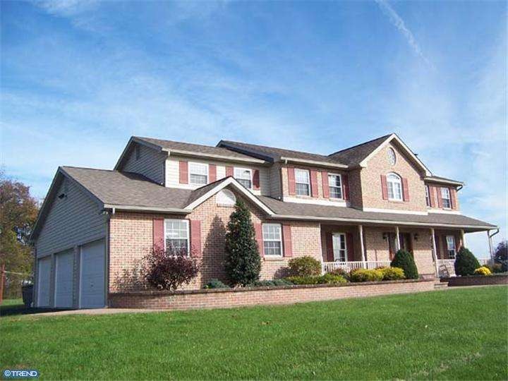 39 Schultz Rd, East Greenville, PA 18041 - photo 1