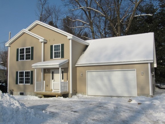 5 Appletree Ln, Essex, VT 05452 - photo 1