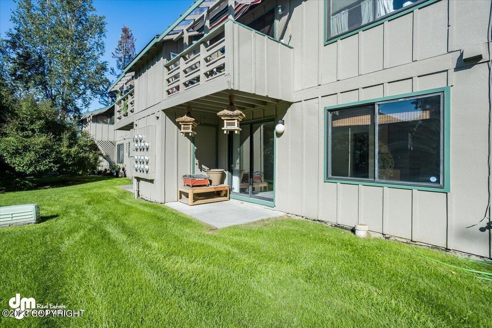 3081 Lois Dr unit 806, Anchorage, AK 99517 - photo 1