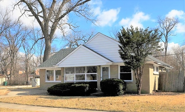 903 Suffolk Ave, Westchester, IL 60154 - photo 1