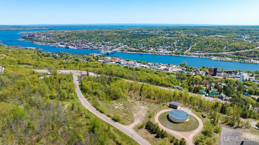 TBD Ingot and Us41, Hancock, MI 49930 - photo 1