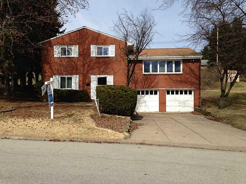 Exterior Front. Big 4 bedroom in convenient locati