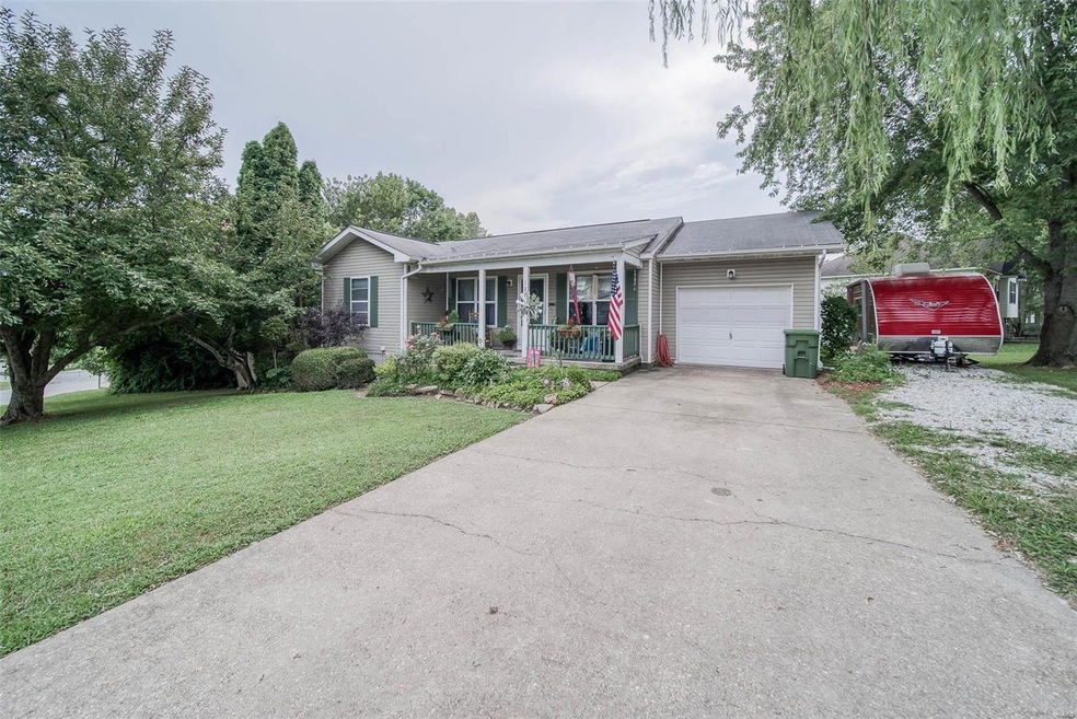 1226 Devonshire Ln, Rolla, MO 65401 - photo 1