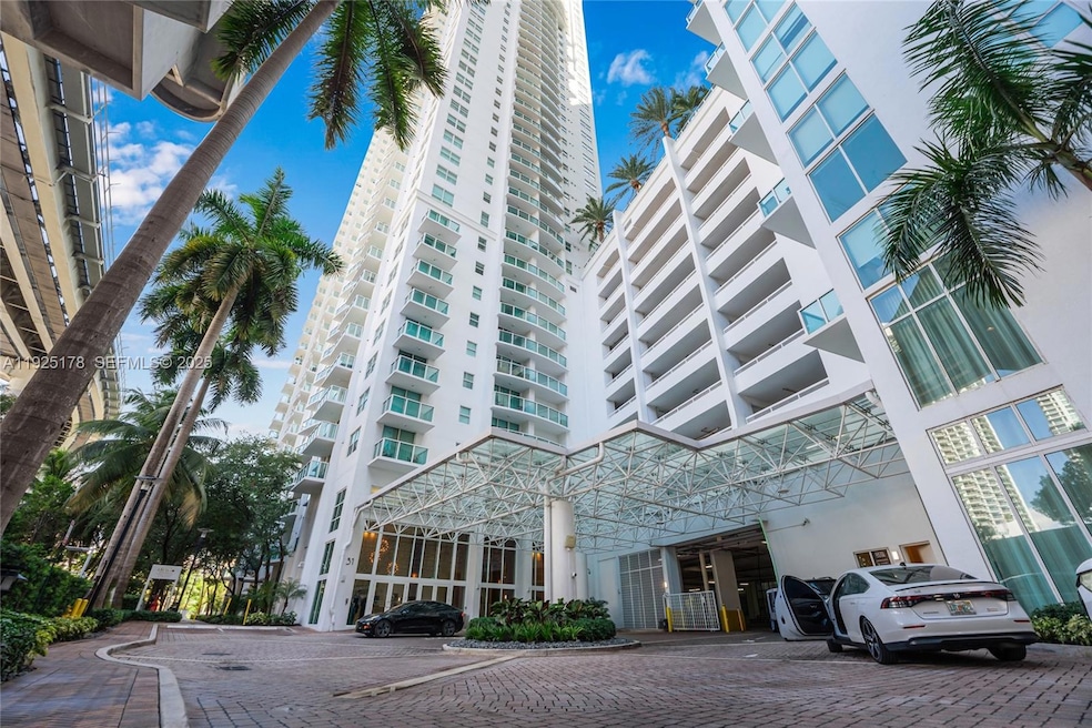 Brickell On The River unit 409, Miami, FL 33131 - photo 1