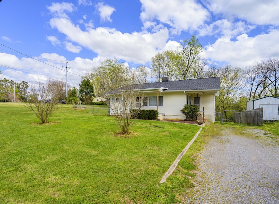 303 Cliffside Ave, Shelbyville, TN 37160 - photo 1