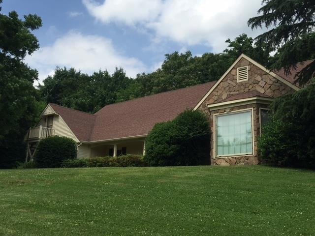 Gorgeous 75 acre estate with 4000+ chalet home.