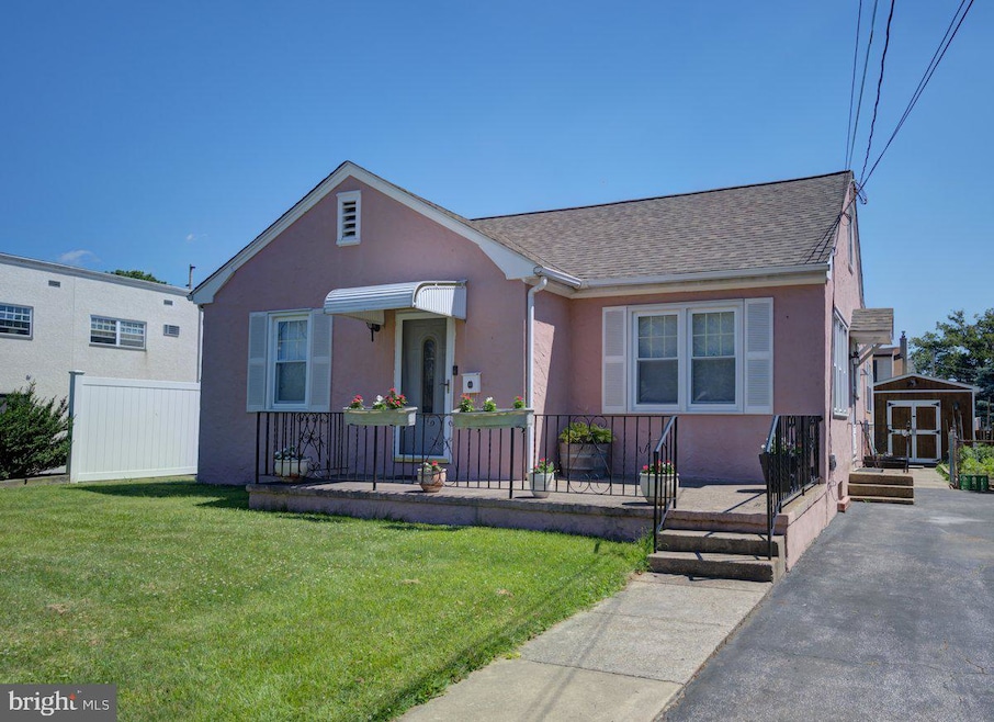 226 Folsom Ave, Folsom, PA 19033 - photo 1