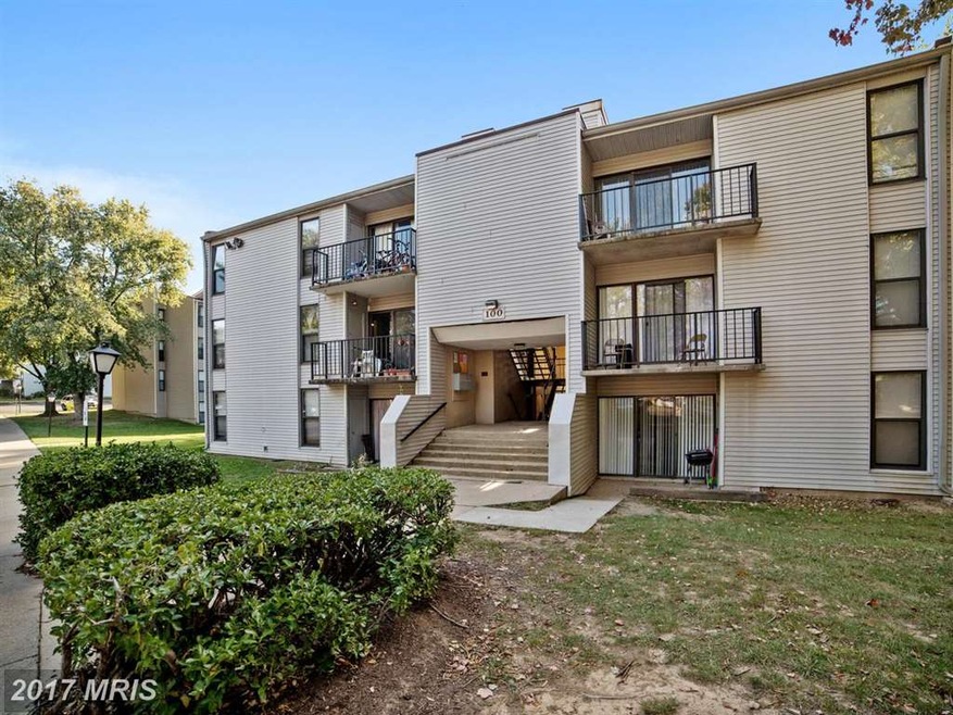 100 Duvall Ln, Gaithersburg, MD 20877 - photo 1