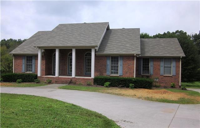 282 Greenbriar Cir, Manchester, TN 37355 - photo 1