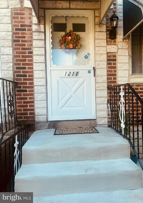 1211 Crestview Rd, Darby, PA 19023 - photo 1