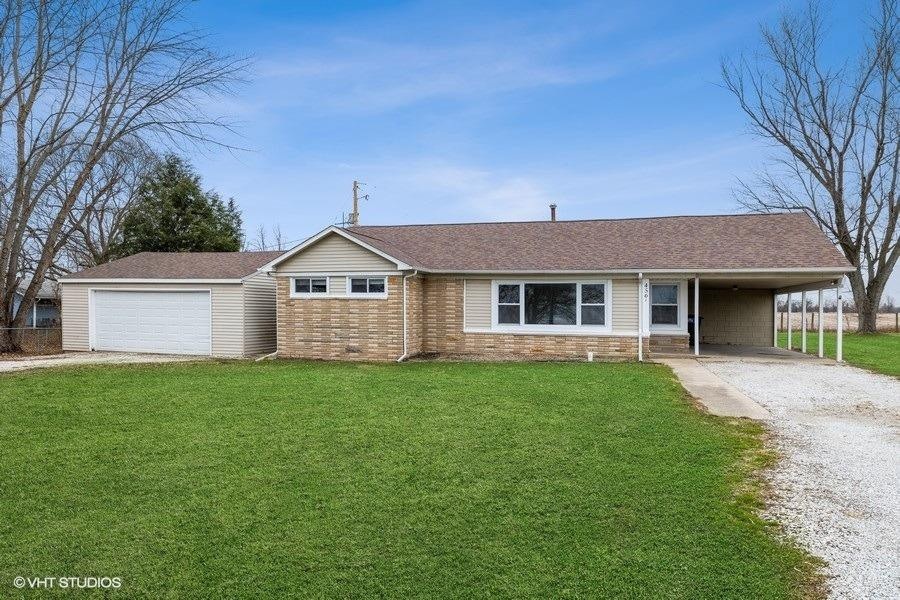 4561 E Oak Knoll Rd, Rolling Prairie, IN 46371 - photo 1