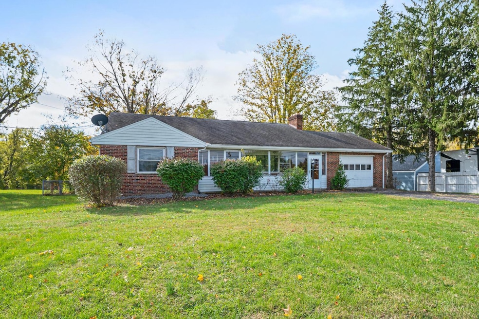 669 Tylersville Rd, Mason, OH 45040 - photo 1