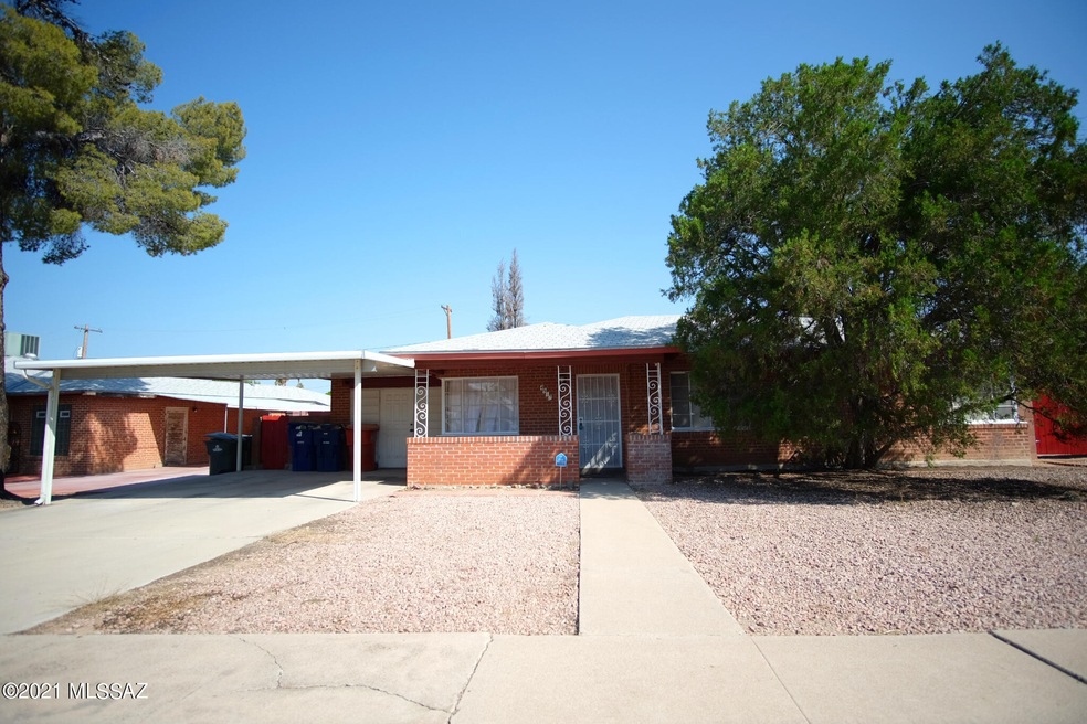 4917 E Timrod St, Tucson, AZ 85711 - photo 1