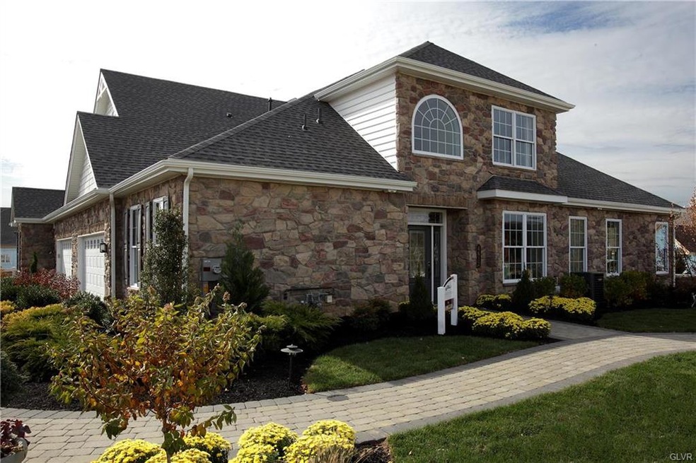 4606 Freedom Way unit 200, Center Valley, PA 18034 - photo 1