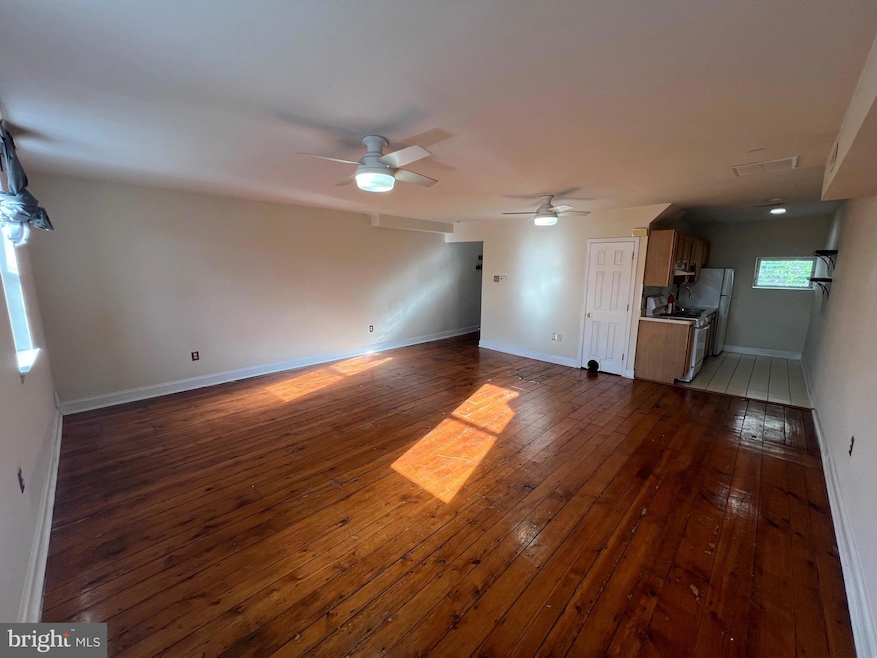 For Rent $1,700/month