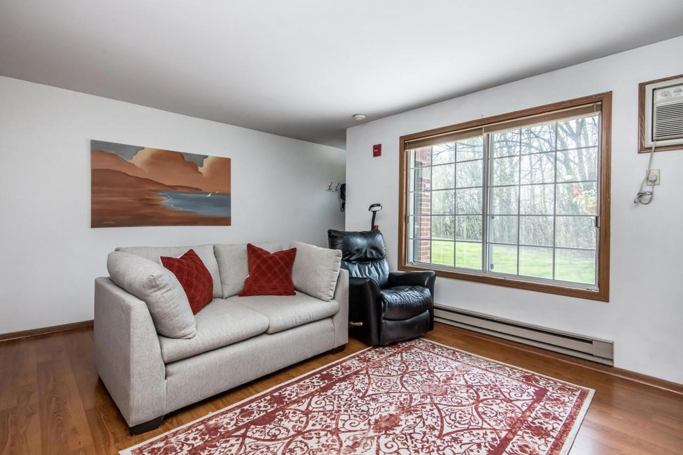 2Bed1bath Lower End Unt