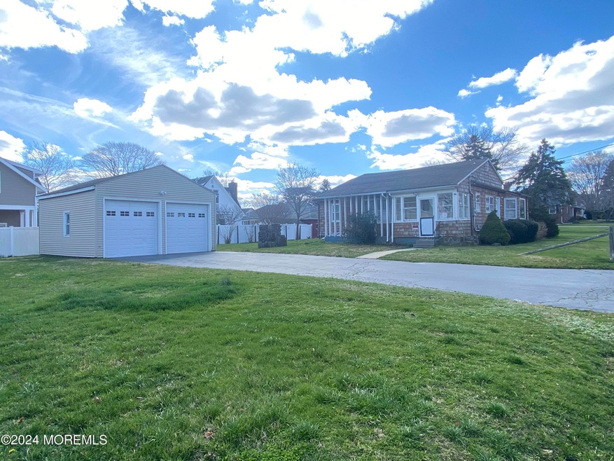 24 Vreeland Place, Oceanport, NJ 07757 - photo 1