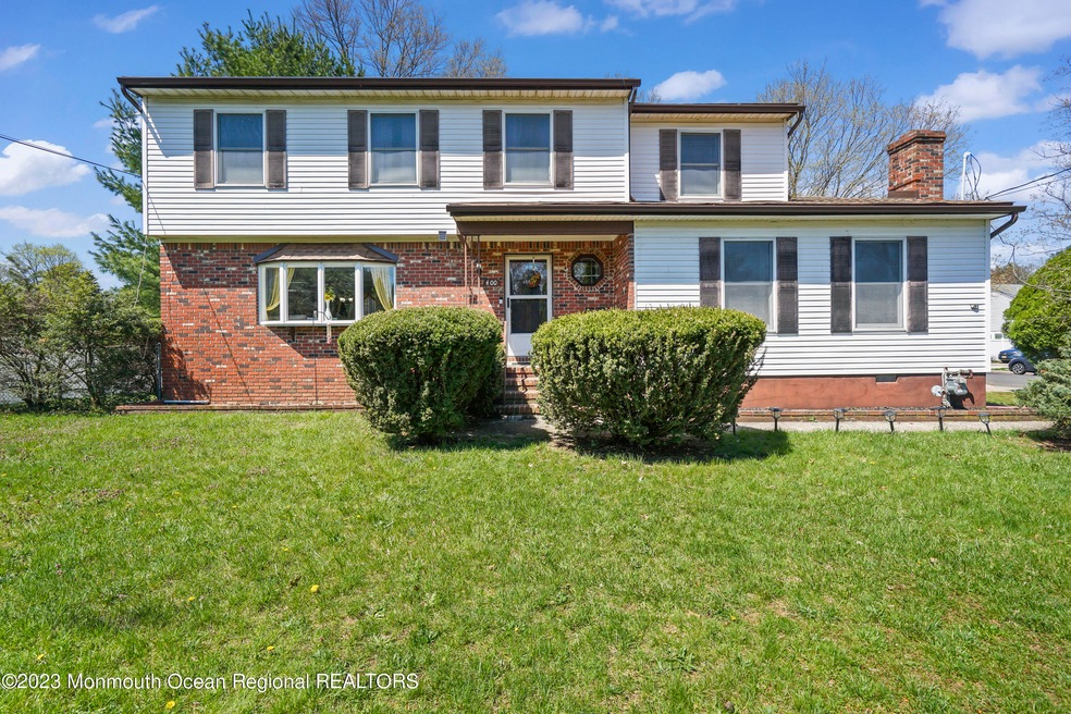 400 1st Av Eatontown