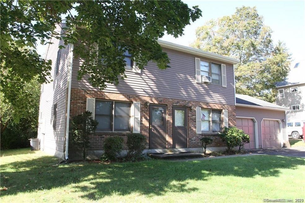 9 Hamre Ln, Branford, CT 06405 - photo 1