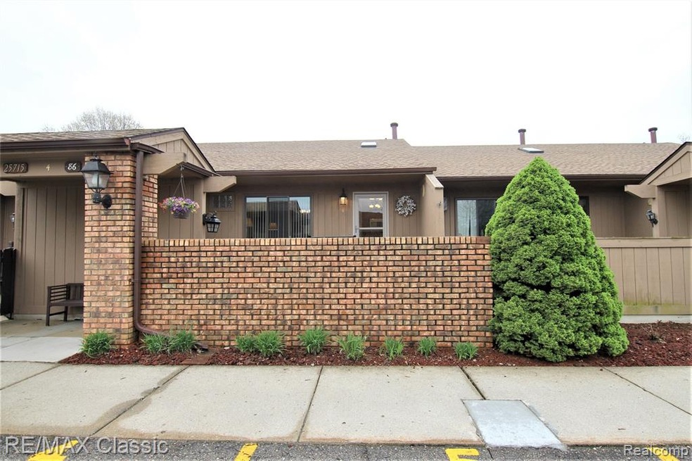 25715 Adams Ct